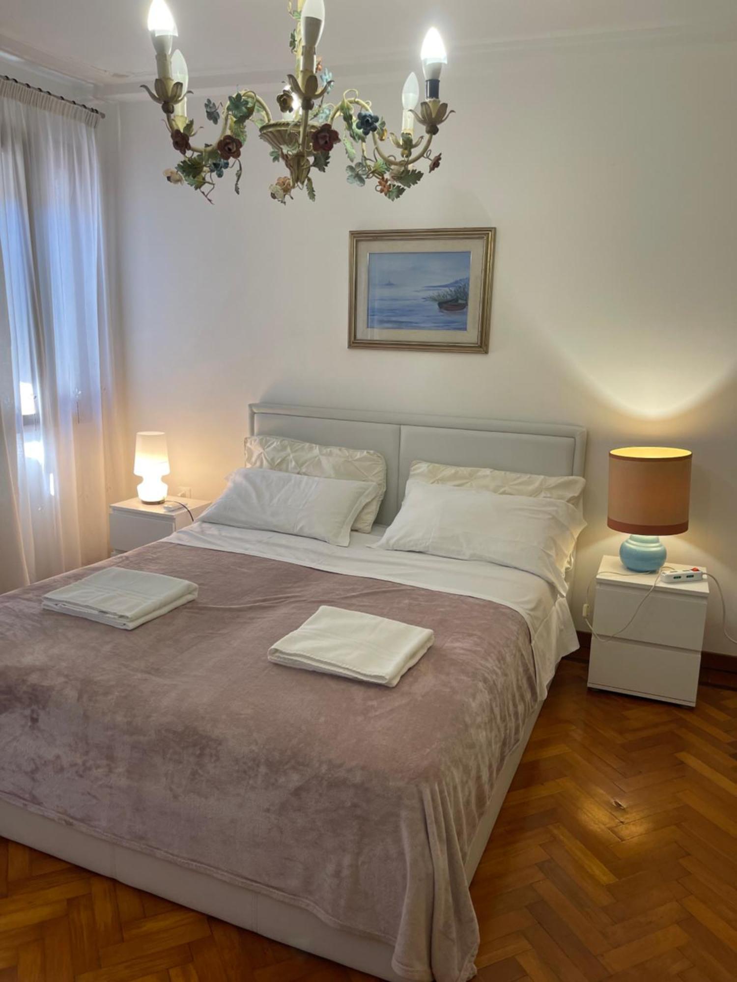 King'S Garden Hotel Velence Kültér fotó