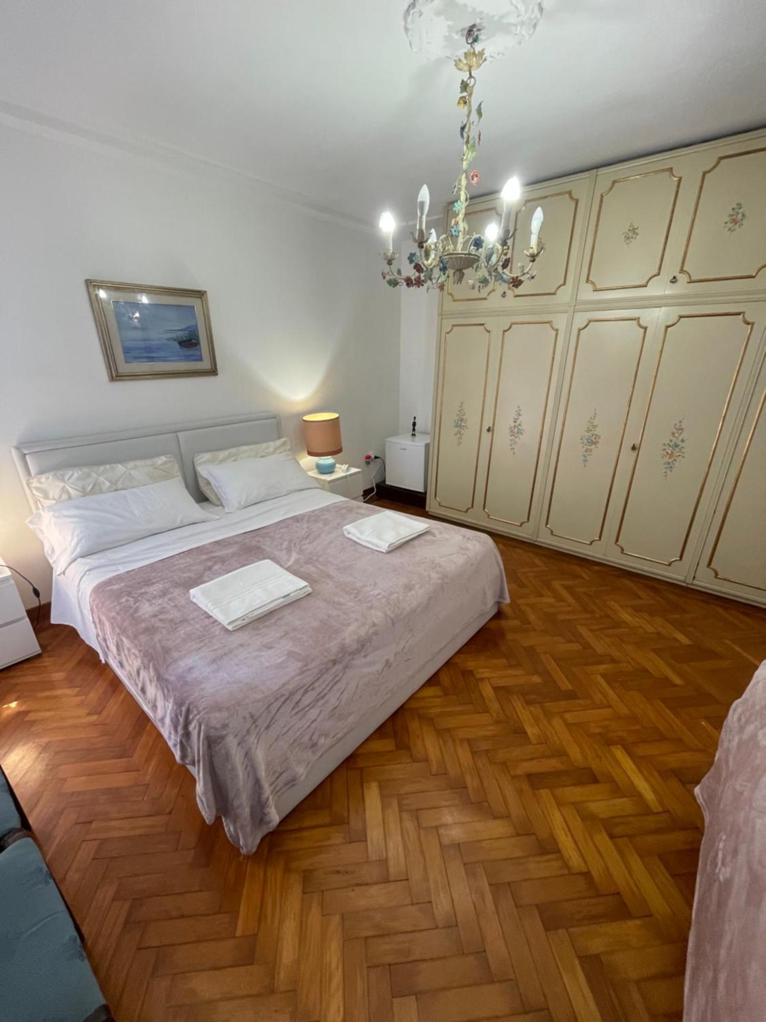 King'S Garden Hotel Velence Kültér fotó